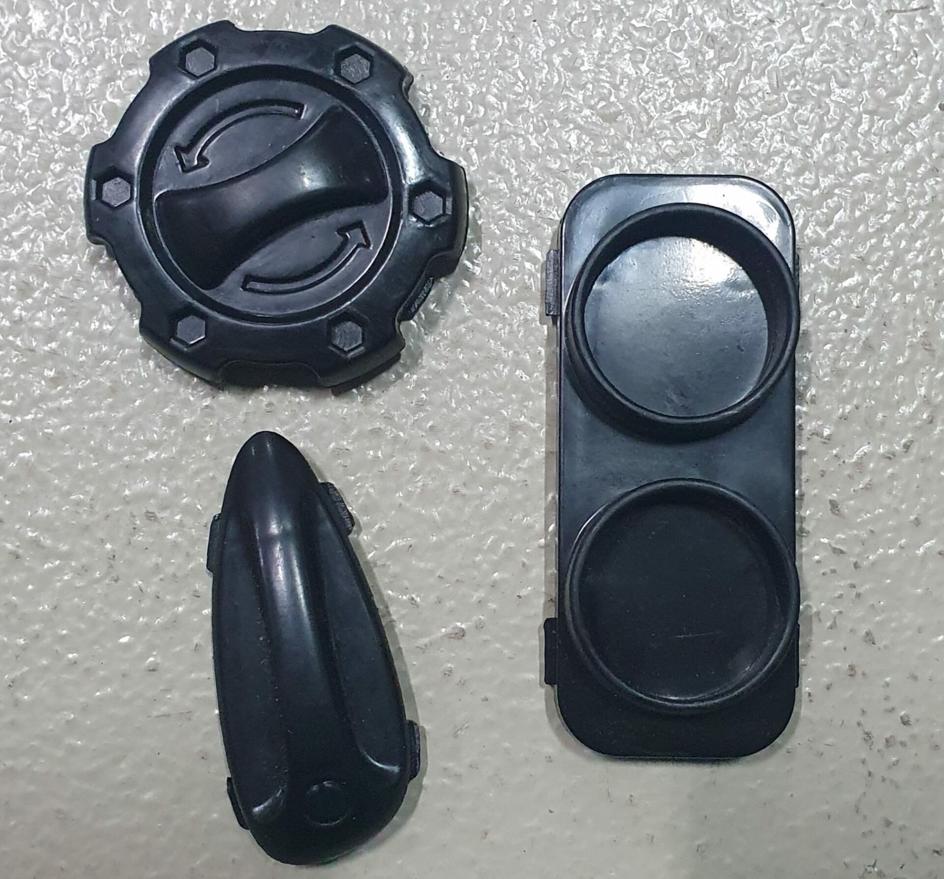 DAYTONA KAPI KOLU EGZOZ YAKIT KAPAGI